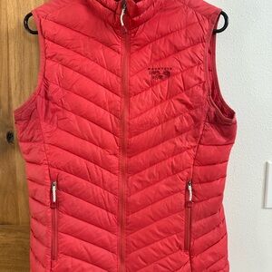 Mountain Hardwear Women's Vibrant Red Puffer Vest